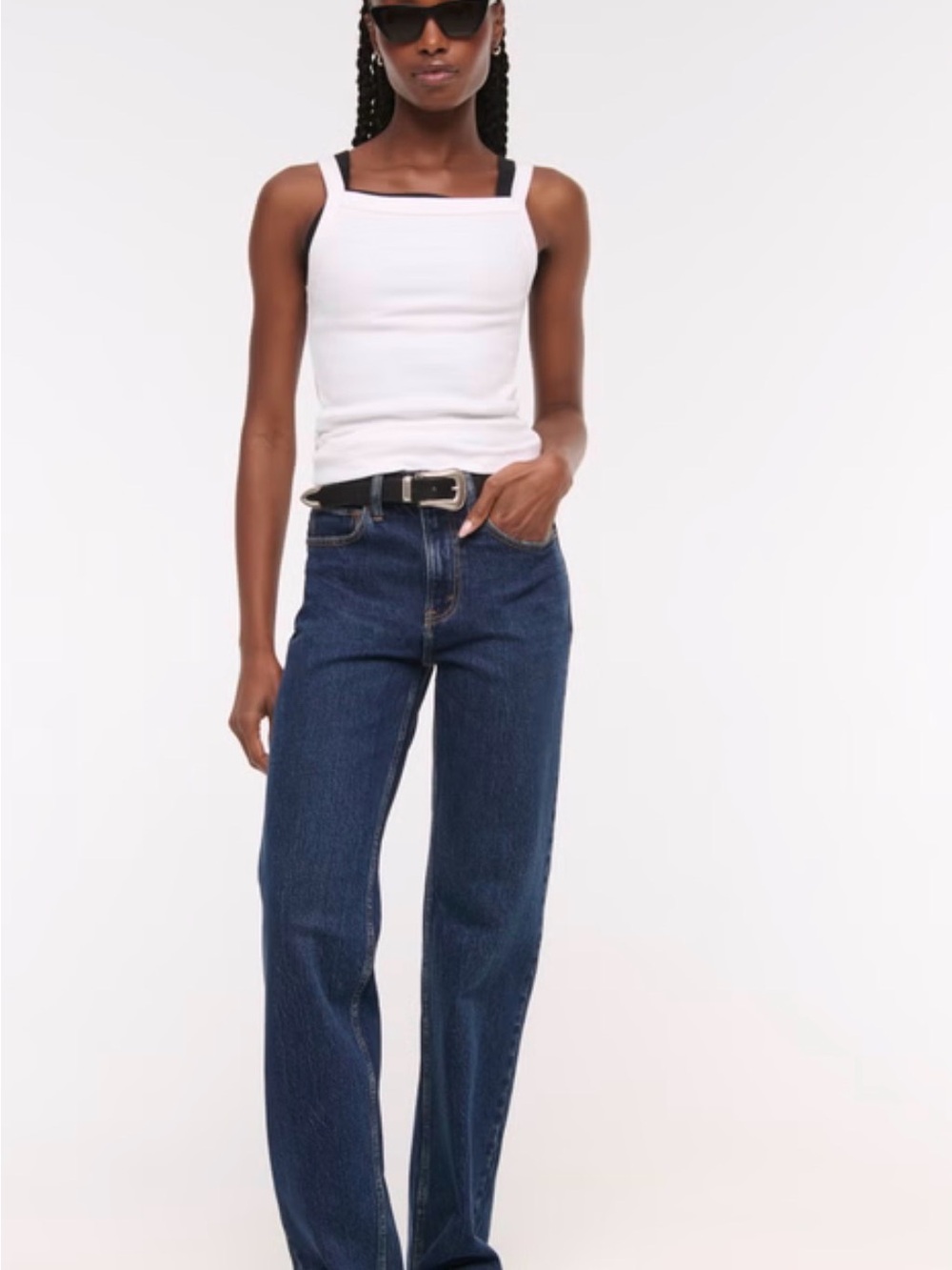 Abercrombie & Fitch High-Rise 90’s Relaxed Jeans in Dark Wash